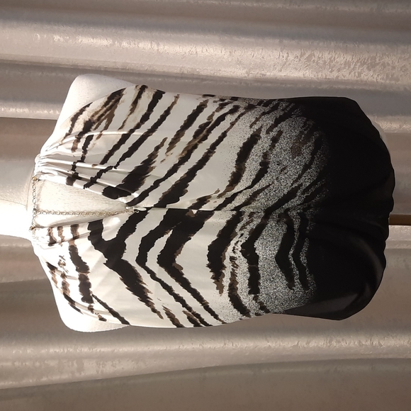 Frank Lyman Top - Picture 3 of 4